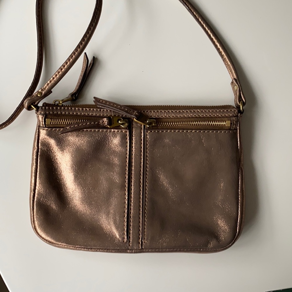Fossil bag with a long strap